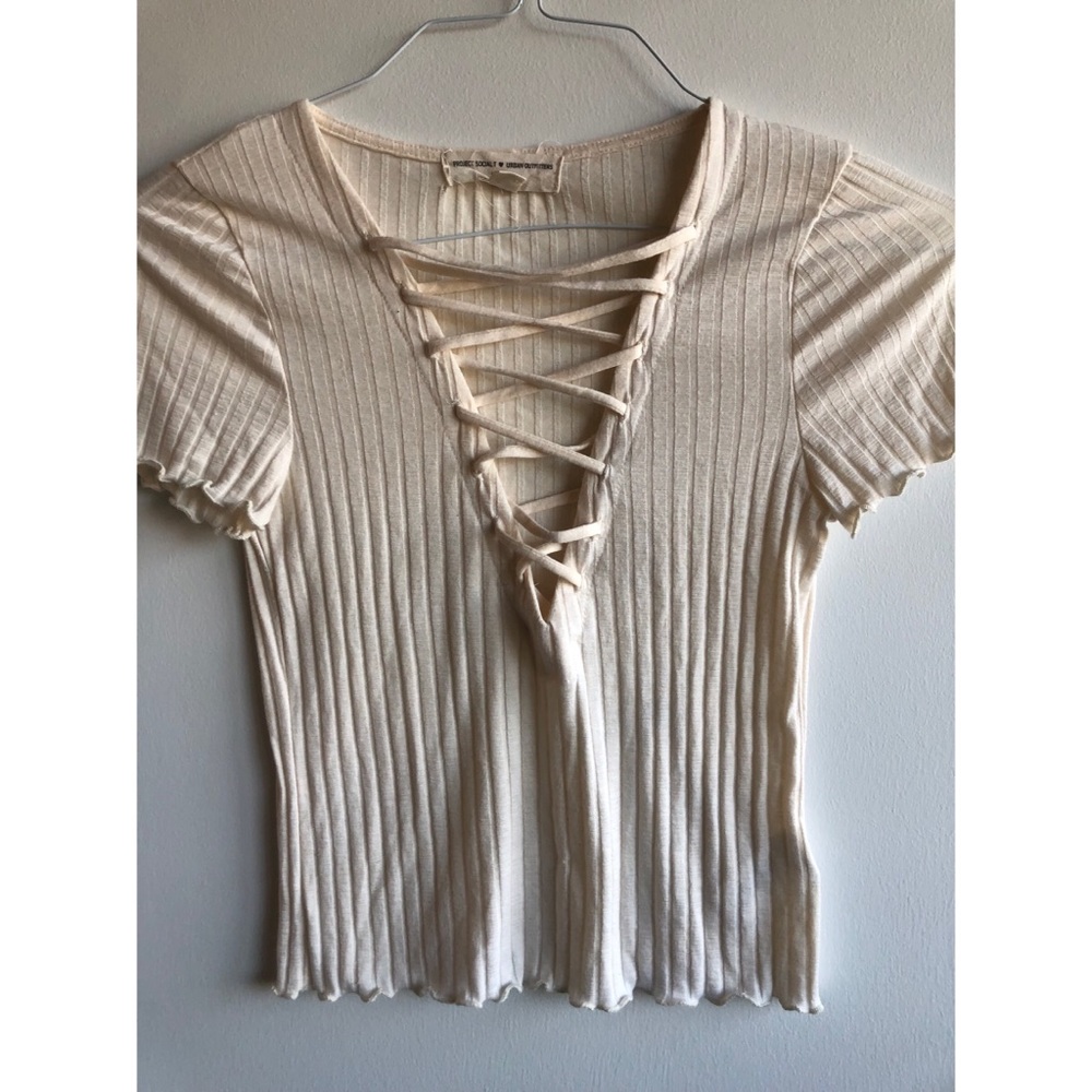 V-Neck Urban Top